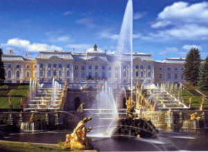 Fountains of the Petergof. Welcome to St.-Petersburg.